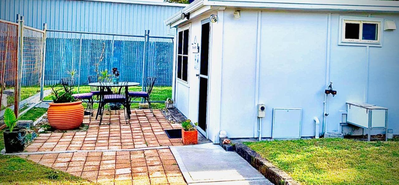 Churchill'S B&B Twin Spa Getaway Studio Swansea Exterior foto